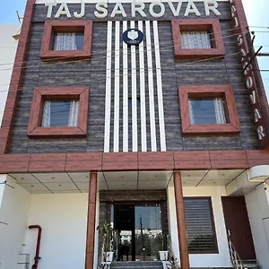 Taj Sarovar *** Agra (Uttar Pradesh)