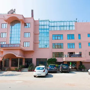 Ganga Ratan *** Agra (Uttar Pradesh)